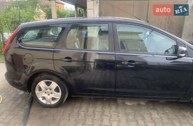 Универсал Ford Focus 2010 в 