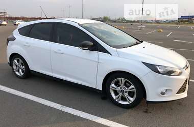 Хэтчбек Ford Focus 2013 в Киеве