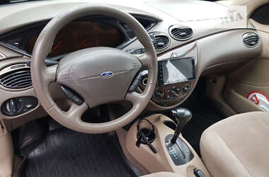 Седан Ford Focus 2000 в Киеве