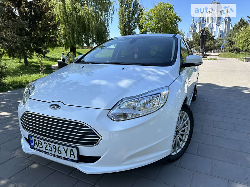 Хэтчбек Ford Focus 2015 в Виннице
