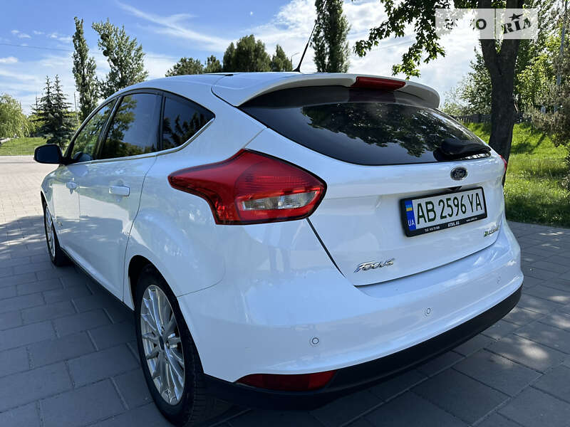 Хэтчбек Ford Focus 2015 в Виннице