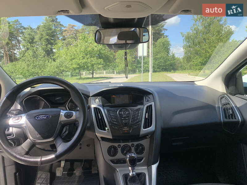 Універсал Ford Focus 2012 в Нетішині