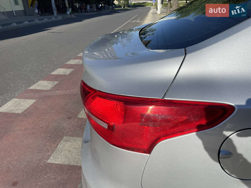 Седан Ford Focus 2017 в Одессе