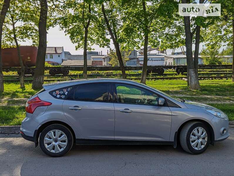 Хэтчбек Ford Focus 2013 в Львове