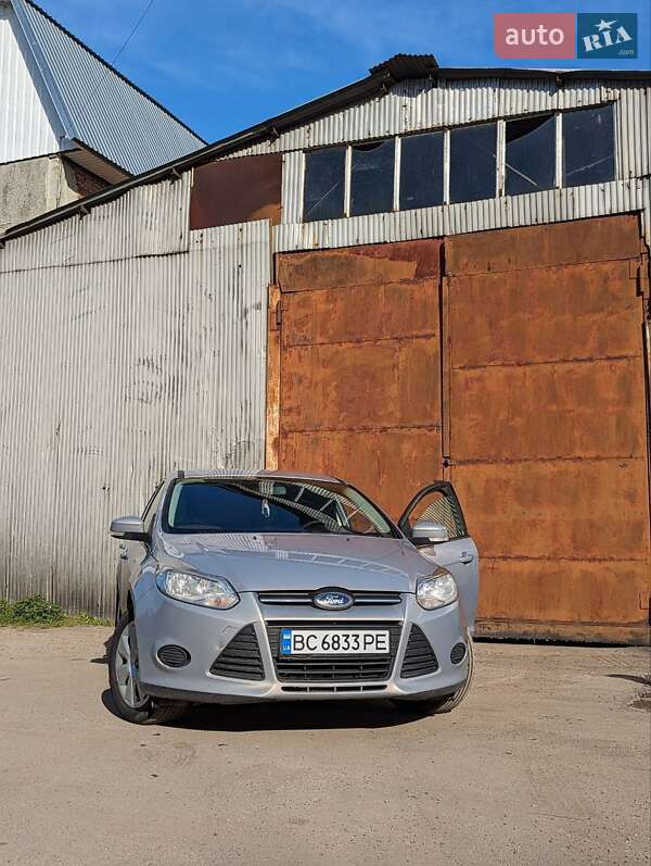 Хэтчбек Ford Focus 2013 в Львове