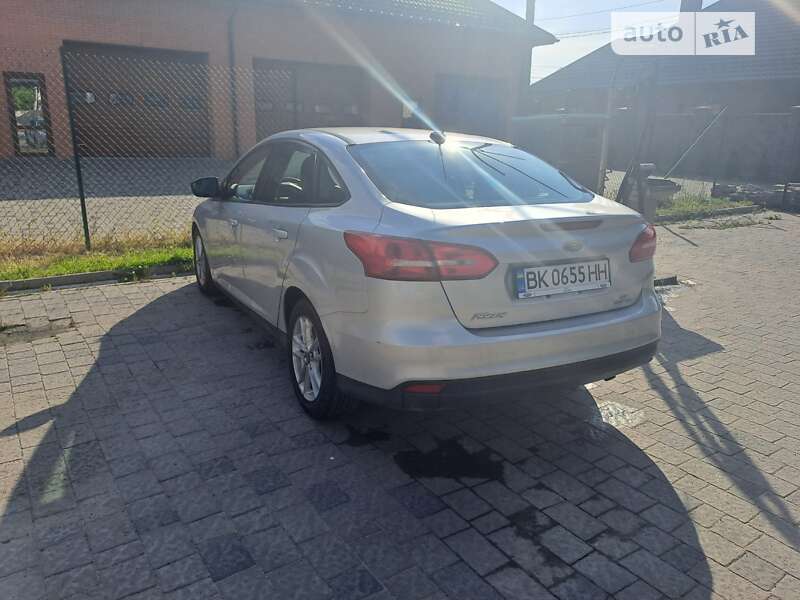 Седан Ford Focus 2016 в Ровно фото 8 Седан Ford Focus 2016 в Ровно