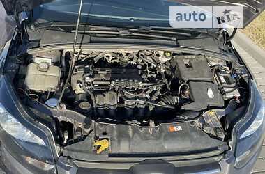 Седан Ford Focus 2012 в Львові