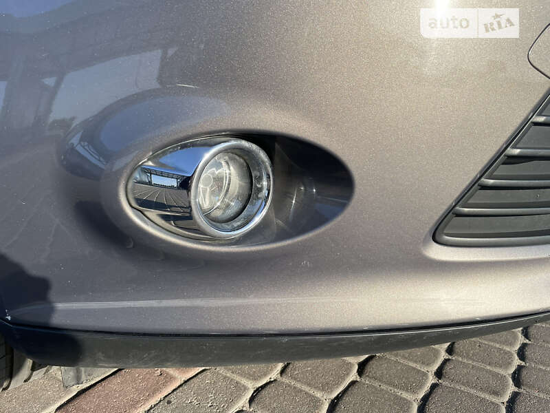 Седан Ford Focus 2012 в Львові