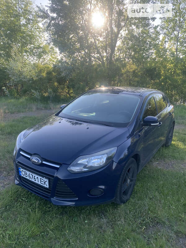 Хэтчбек Ford Focus 2013 в Чернигове