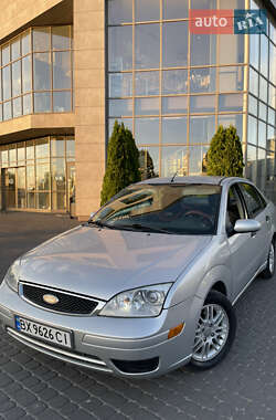 Седан Ford Focus 2005 в 
