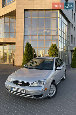 Седан Ford Focus 2005 в 