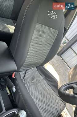 Универсал Ford Focus 2004 в Каменец-Подольском