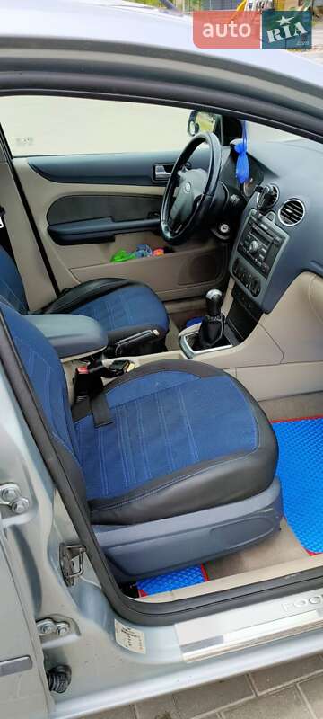 Универсал Ford Focus 2005 в Луцке