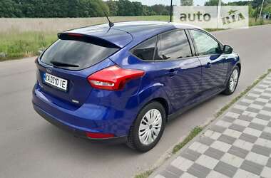 Хэтчбек Ford Focus 2015 в Киеве