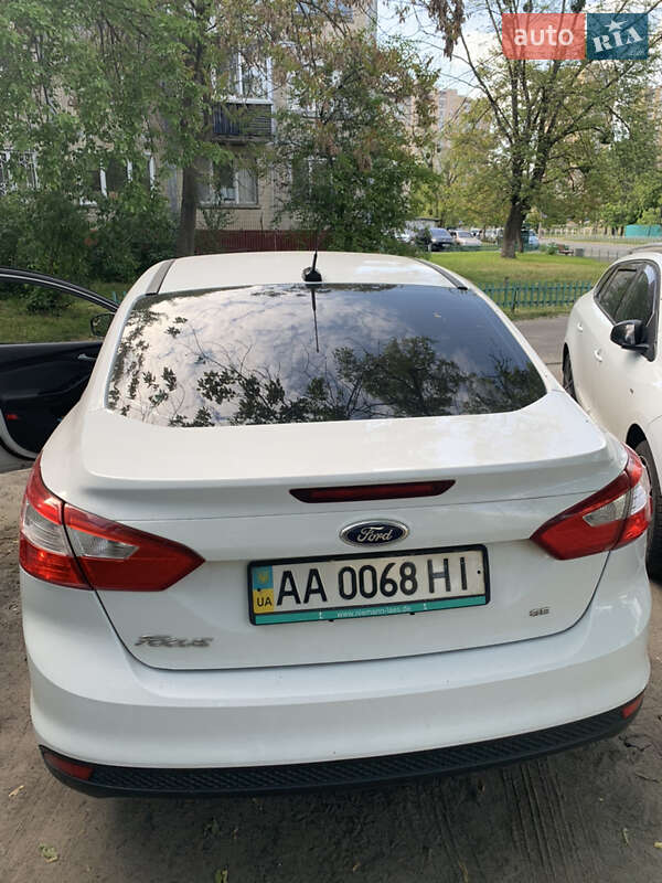 Седан Ford Focus 2012 в Киеве