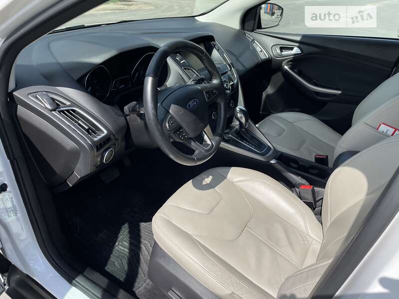 Хетчбек Ford Focus 2015 в Броварах фото 3 Хетчбек Ford Focus 2015 в Броварах