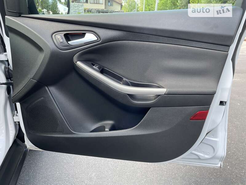 Хетчбек Ford Focus 2015 в Броварах фото 29 Хетчбек Ford Focus 2015 в Броварах