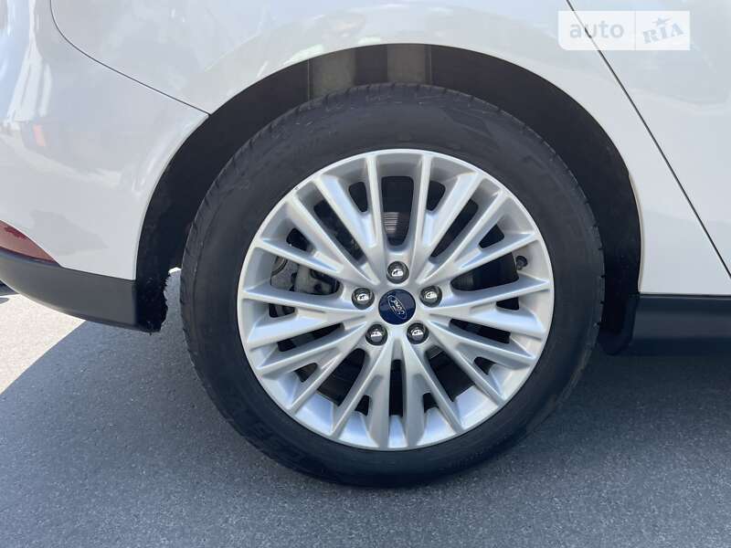 Хетчбек Ford Focus 2015 в Броварах фото 37 Хетчбек Ford Focus 2015 в Броварах