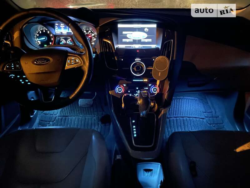 Хетчбек Ford Focus 2015 в Броварах фото 54 Хетчбек Ford Focus 2015 в Броварах