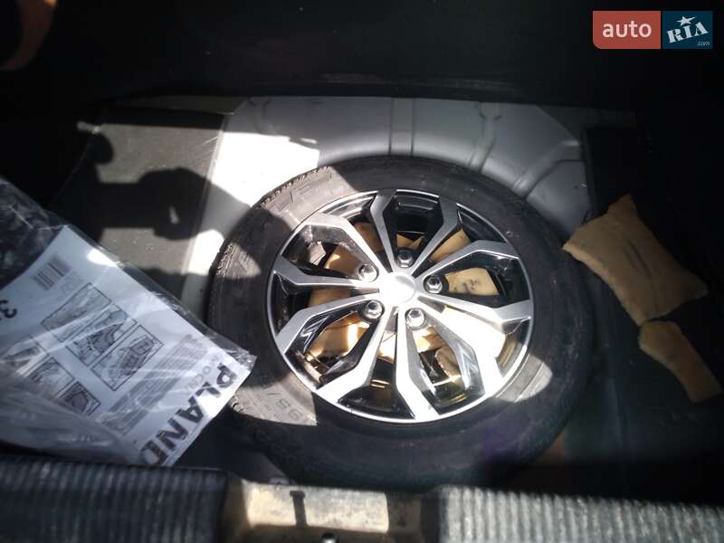 Седан Ford Focus 2002 в Сторожинці