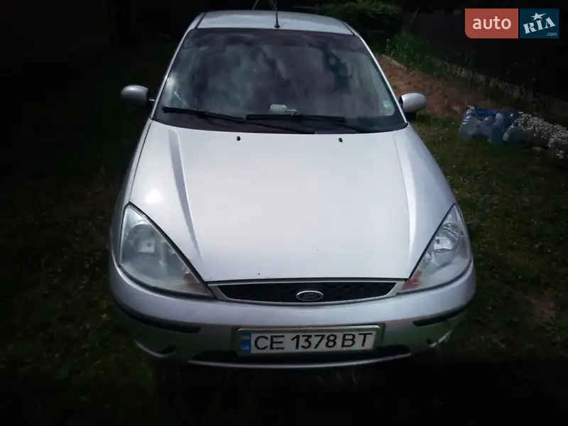 Седан Ford Focus 2002 в 