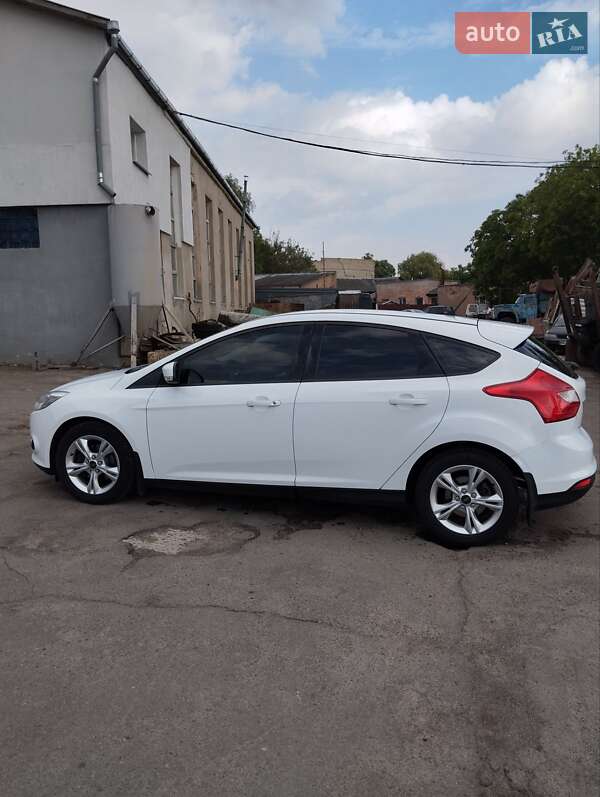 Хэтчбек Ford Focus 2013 в Ровно