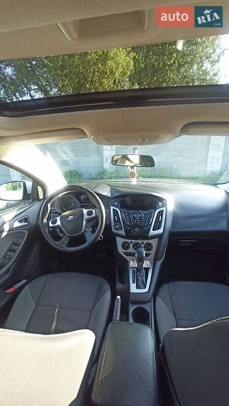 Седан Ford Focus 2014 в Днепре