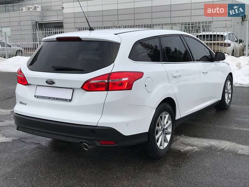 Универсал Ford Focus 2016 в Киеве