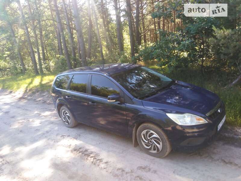 Універсал Ford Focus 2009 в Жовкві