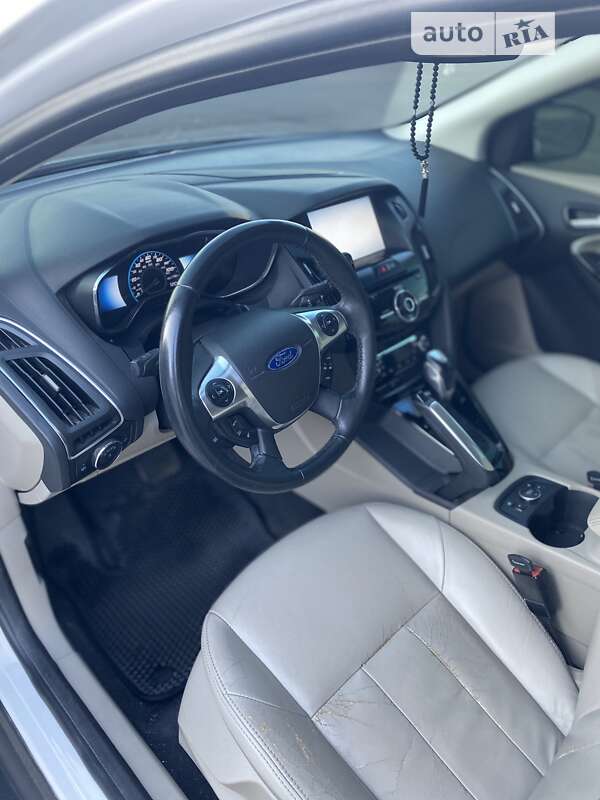 Хэтчбек Ford Focus 2012 в Николаеве