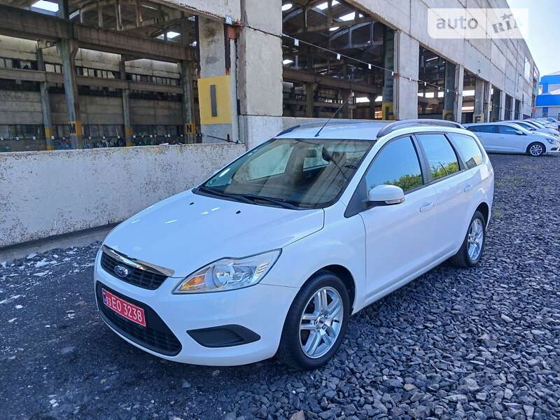 Универсал Ford Focus 2009 в Луцке