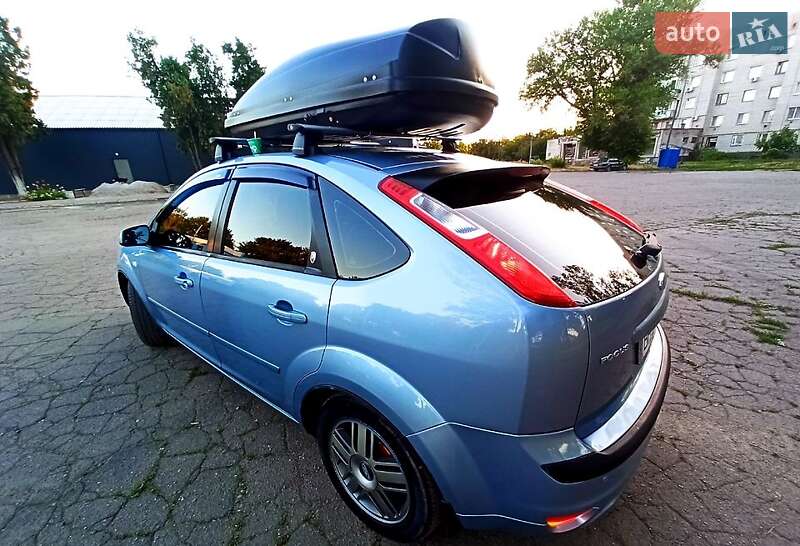 Хетчбек Ford Focus 2006 в Апостоловому