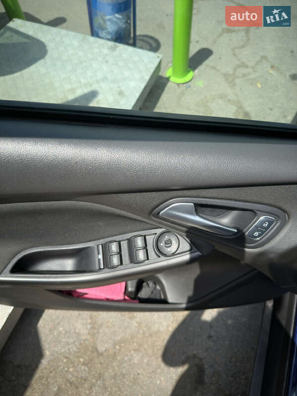 Седан Ford Focus 2016 в Полтаве