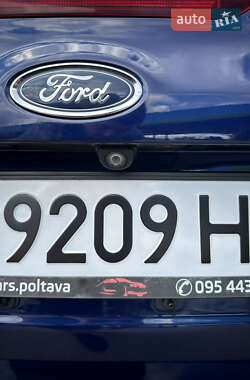 Седан Ford Focus 2016 в 