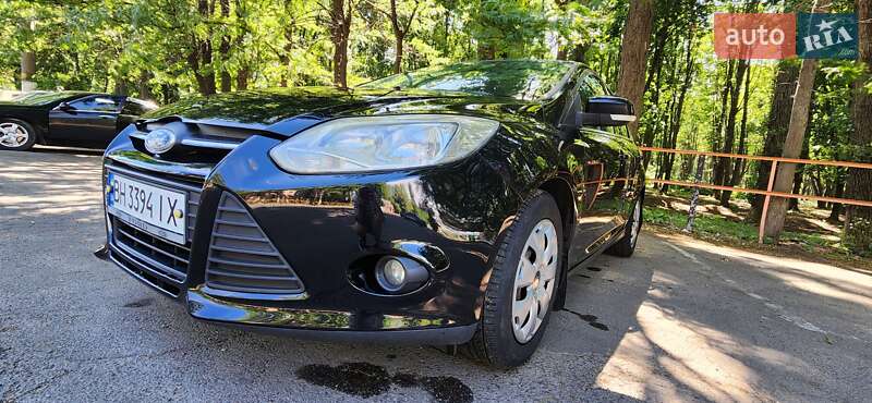Хэтчбек Ford Focus 2011 в Одессе