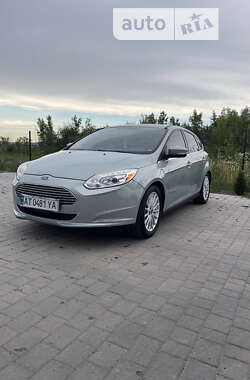 Хэтчбек Ford Focus 2013 в Ивано-Франковске