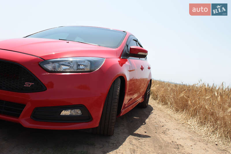 Хэтчбек Ford Focus 2015 в Одессе фото 8 Хэтчбек Ford Focus 2015 в Одессе
