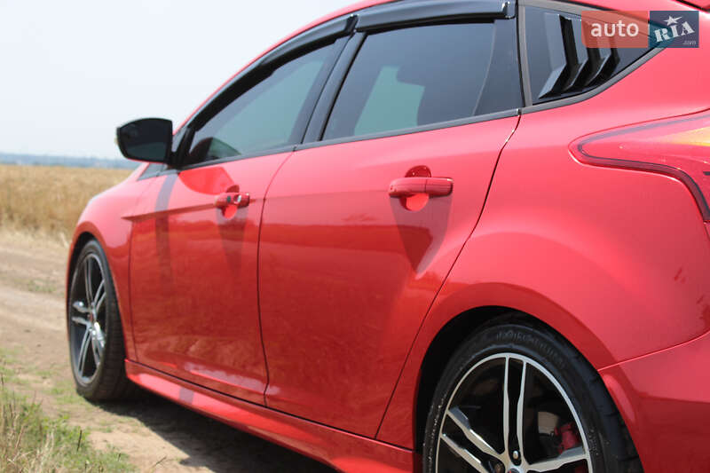 Хэтчбек Ford Focus 2015 в Одессе фото 17 Хэтчбек Ford Focus 2015 в Одессе