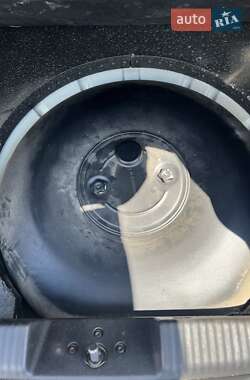 Хэтчбек Ford Focus 1999 в Изюме