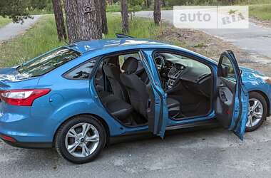Седан Ford Focus 2013 в Киеве