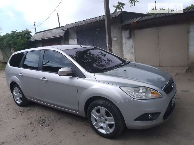 Ford Focus 2010