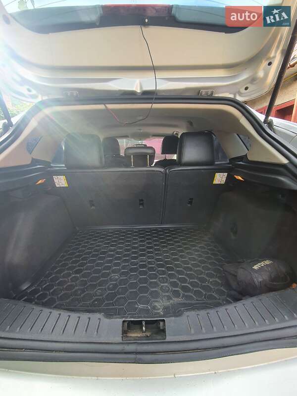 Хэтчбек Ford Focus 2013 в Харькове