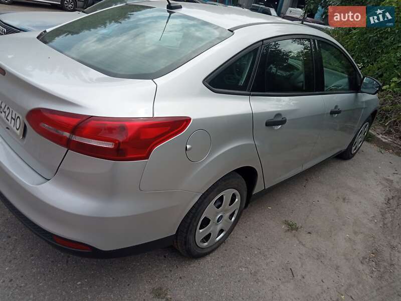 Седан Ford Focus 2015 в Полтаве