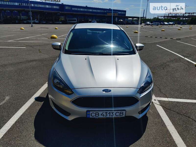 Хэтчбек Ford Focus 2015 в Остер