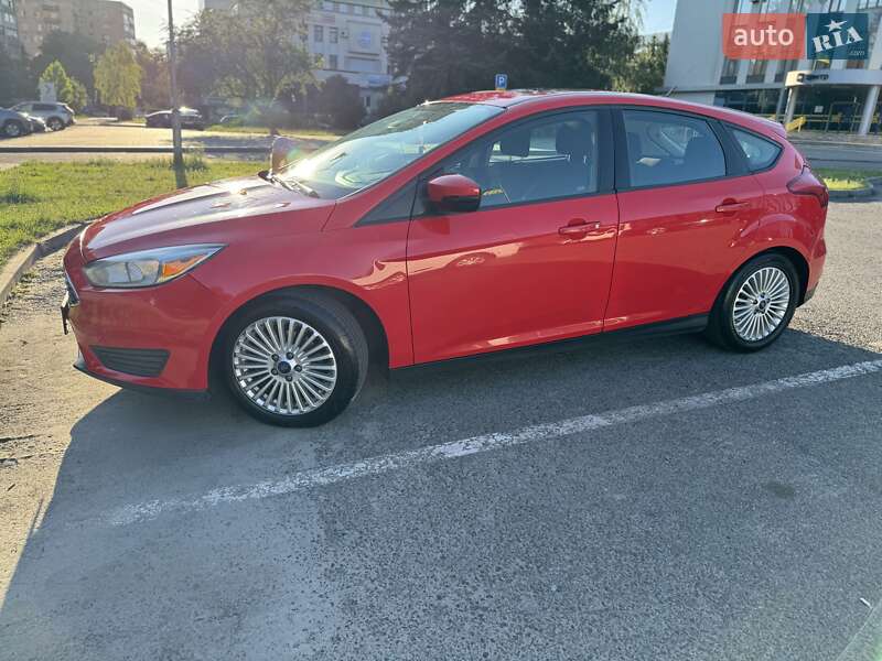 Хэтчбек Ford Focus 2016 в Ровно