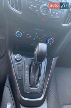 Хэтчбек Ford Focus 2017 в 