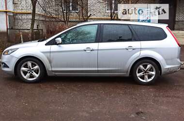 Универсал Ford Focus 2010 в Жовкве