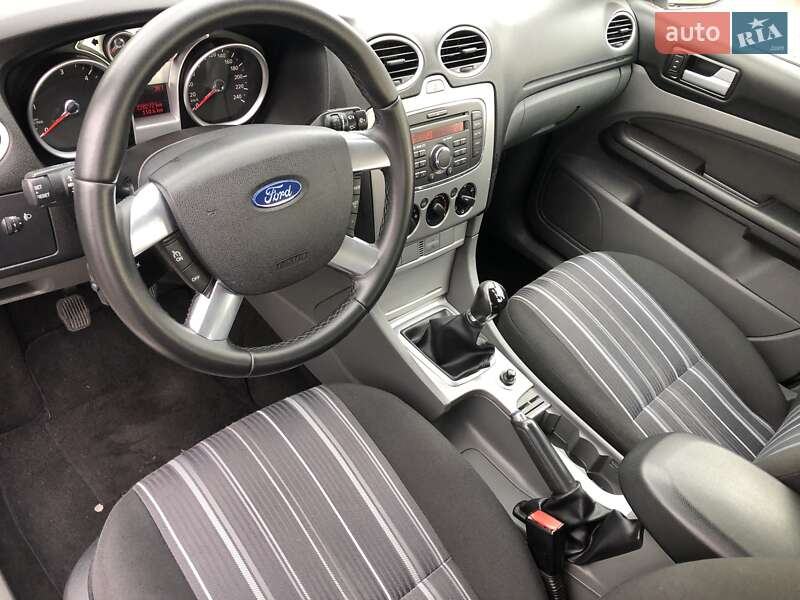 Універсал Ford Focus 2010 в Рівному