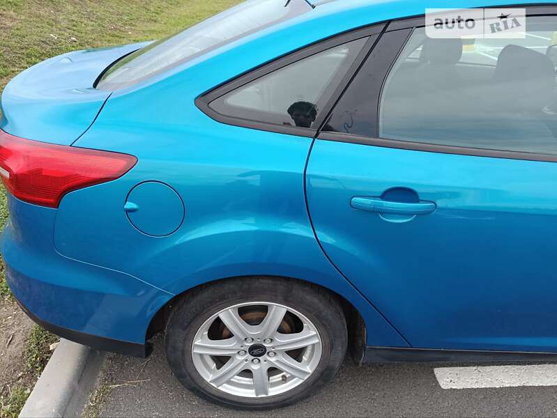 Седан Ford Focus 2015 в Львове