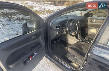 Седан Ford Focus 2005 в 